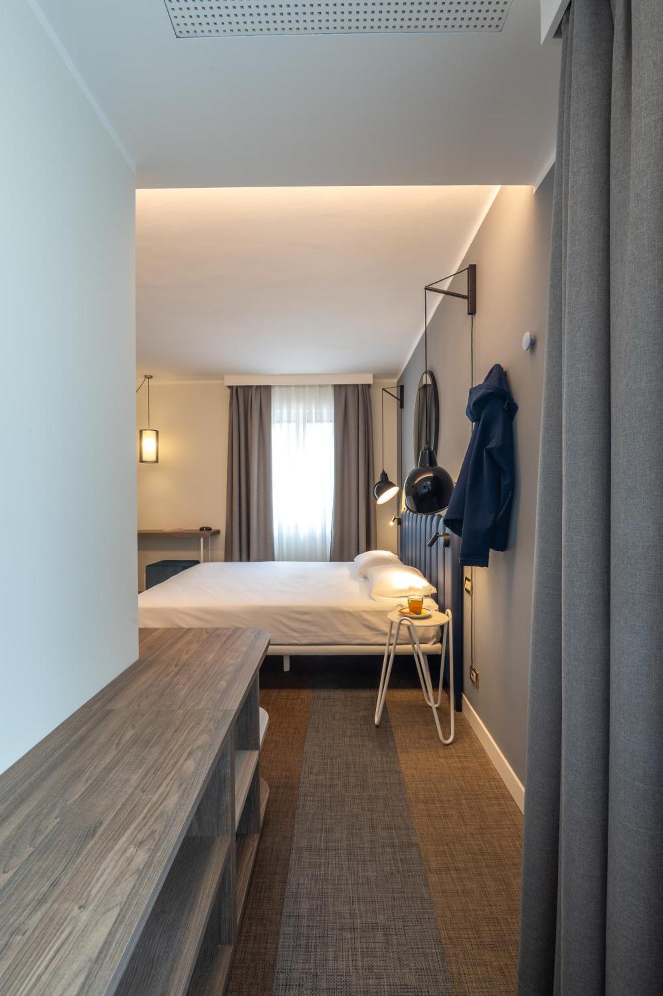 Hotel Europa Гарда Екстер'єр фото