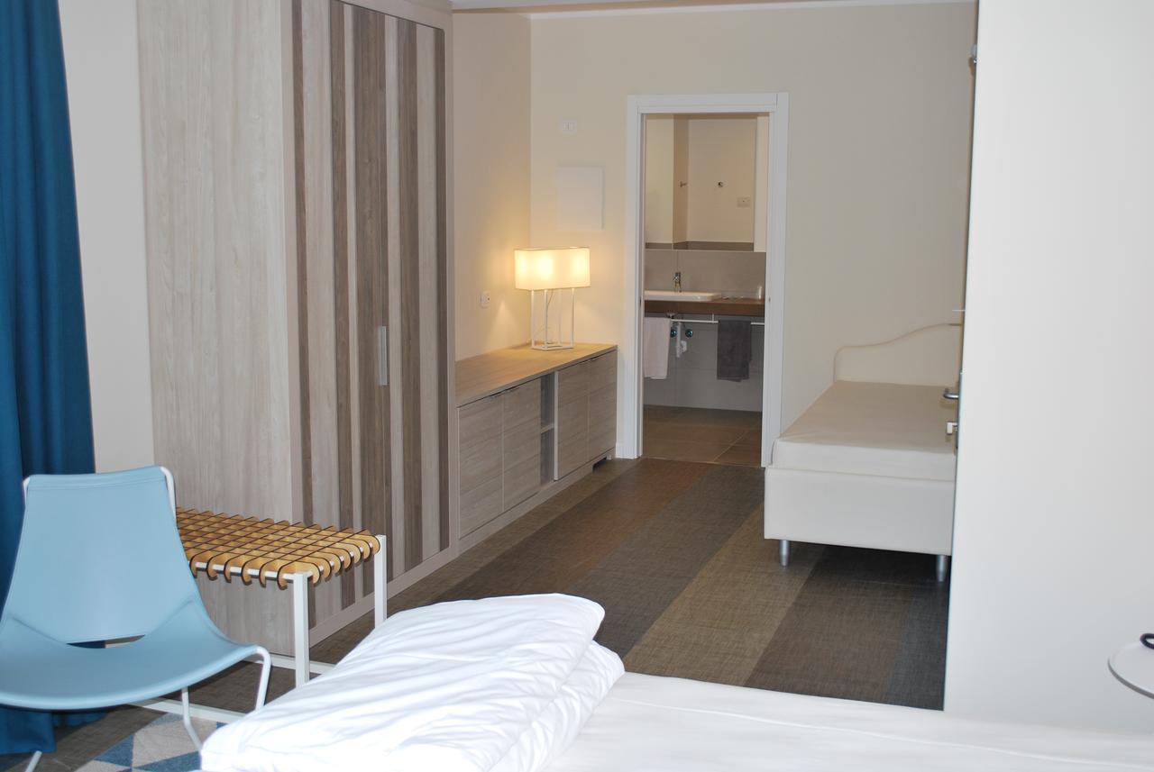 Hotel Europa Гарда Екстер'єр фото