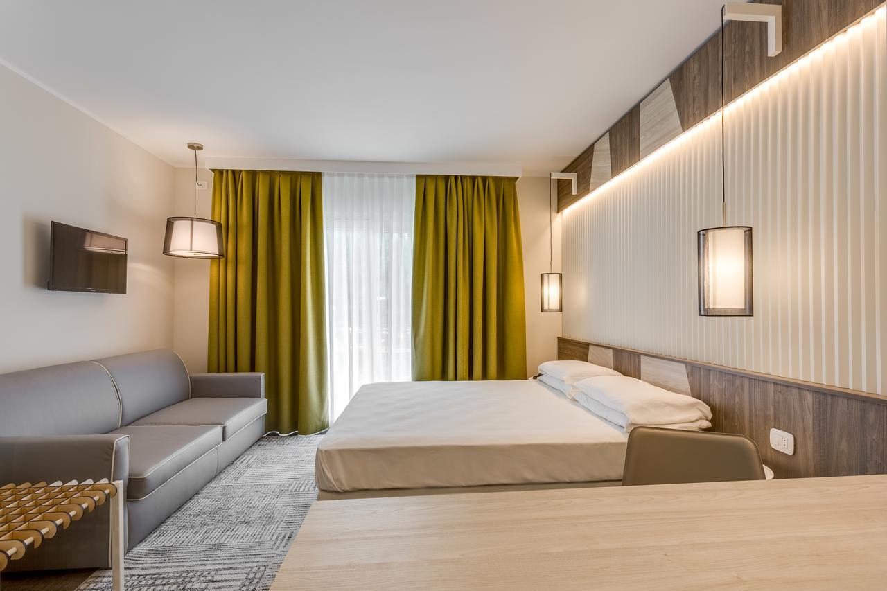 Hotel Europa Гарда Екстер'єр фото