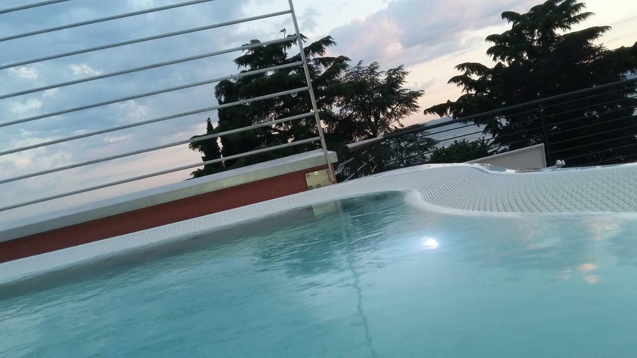 Hotel Europa Гарда Екстер'єр фото